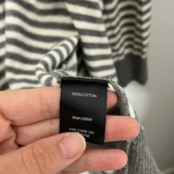 Torrid White & Gray Striped Scarf Hem Open Cardigan NWT - Picture 4 of 6